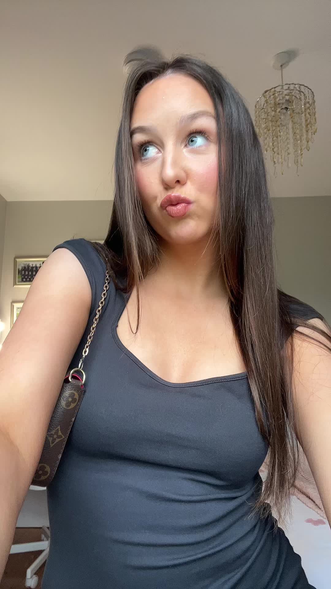 @Lara