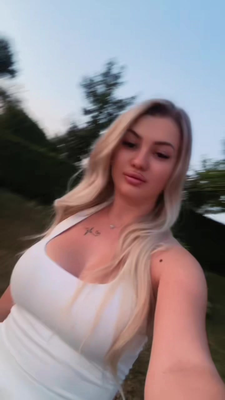 @𝙎𝙖𝙣𝙙𝙧𝙖