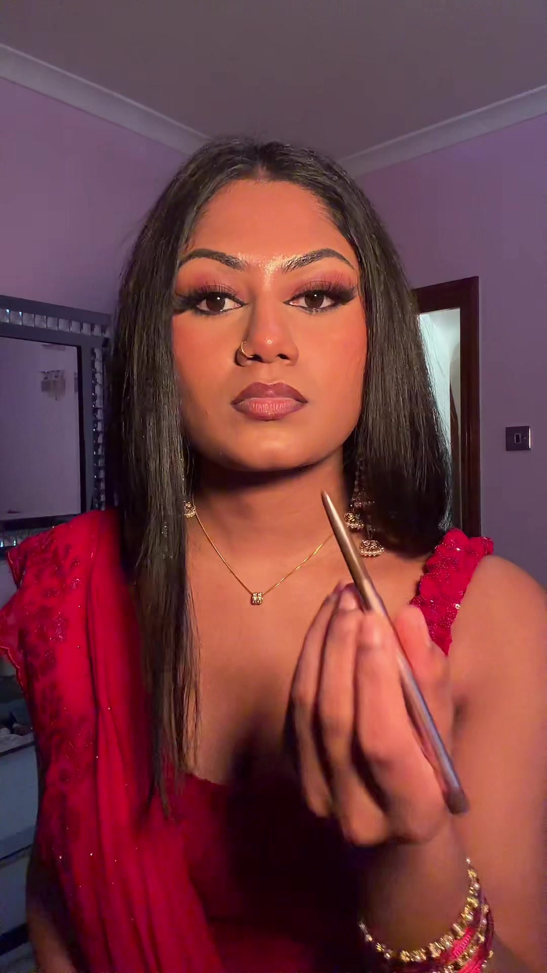 @Husshmi