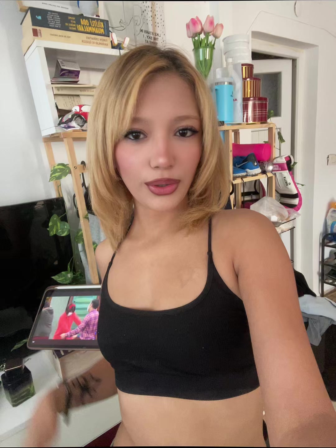 @Niss🕸️