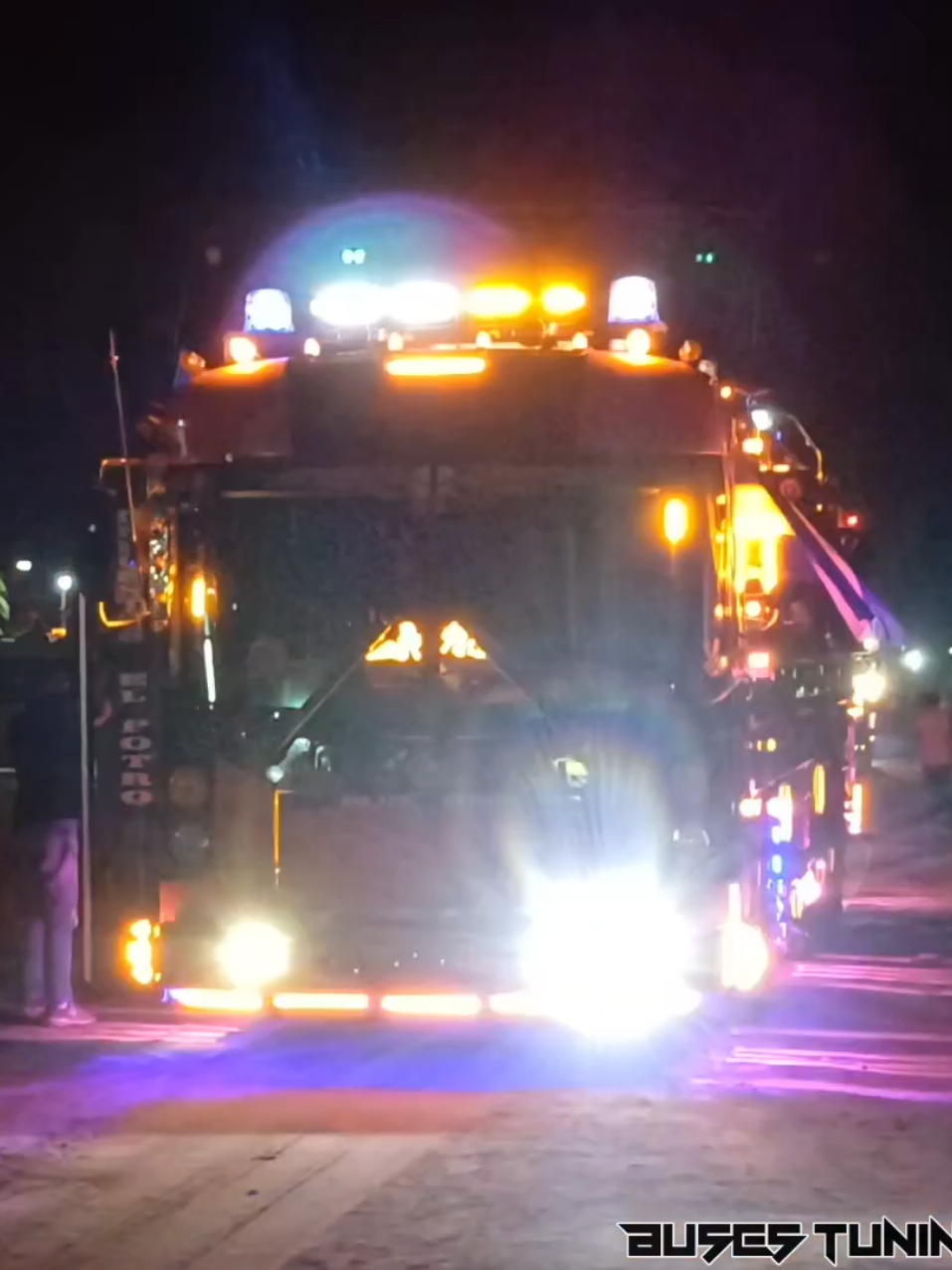 @BUSES TUNING HONDUREÑOS
