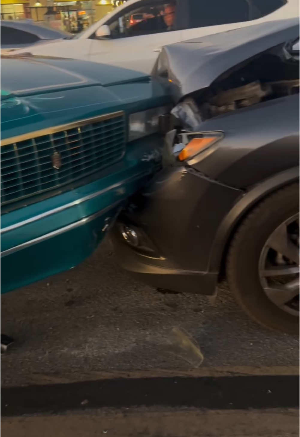 @Lowrider_Avenue