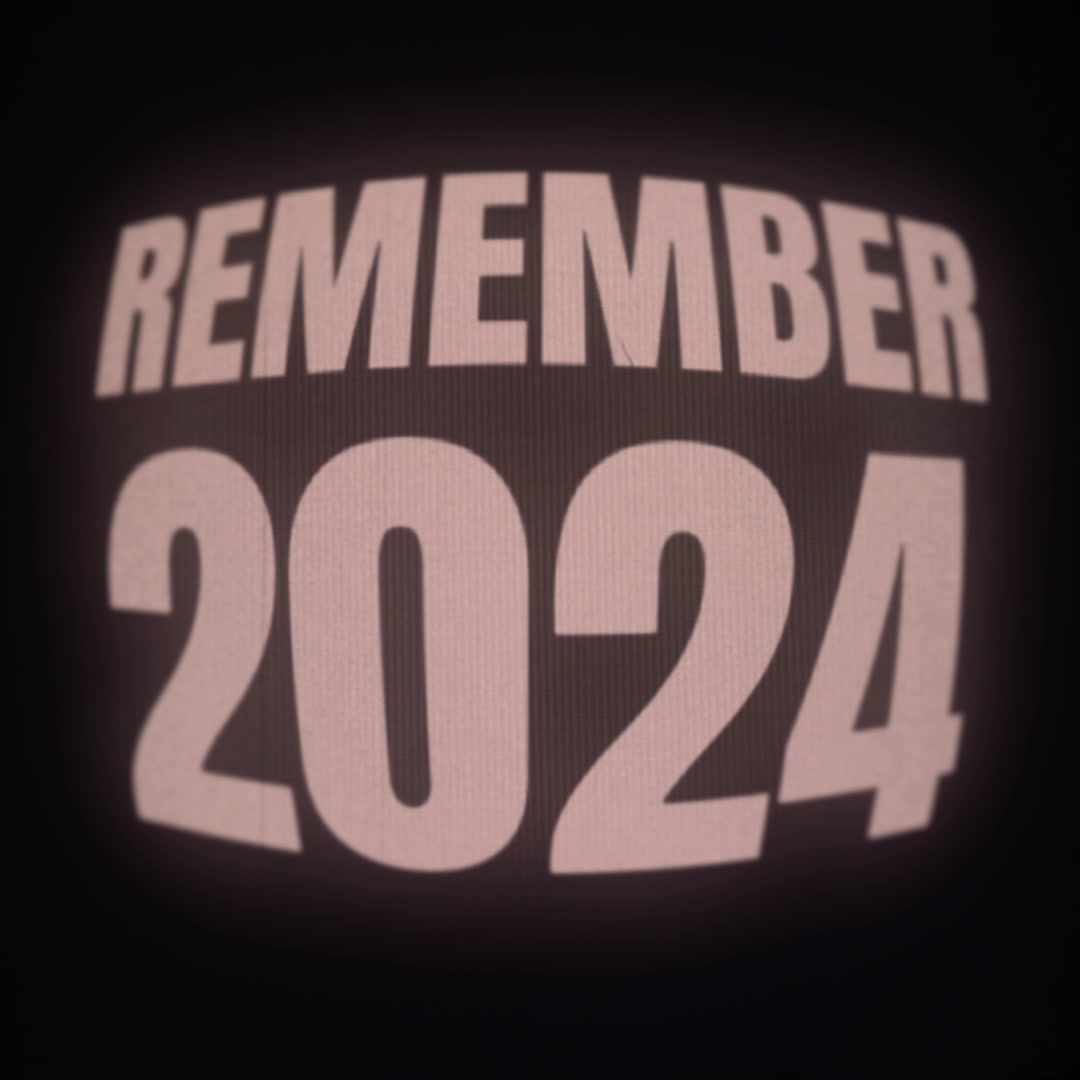 @𝖵𝗂𝗄𝗂𝗇𝗀 𖤍