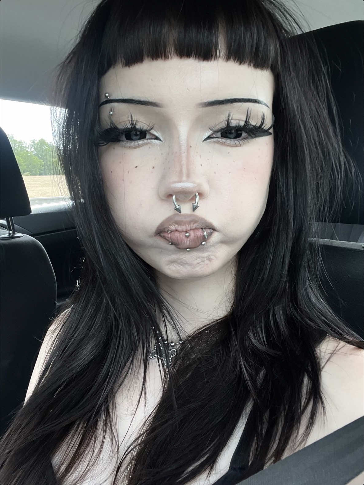 @nixiiiuu