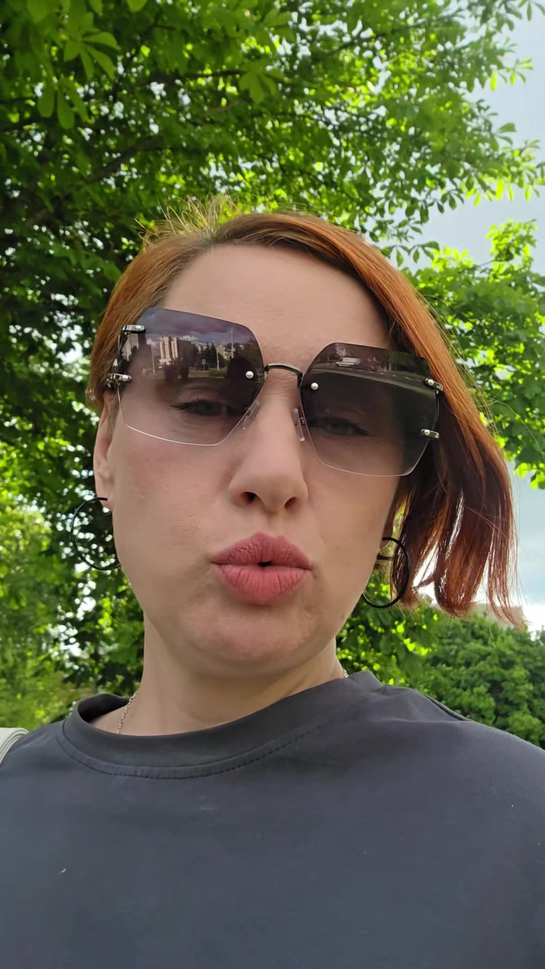@Тётя Наташа в гостевом браке))