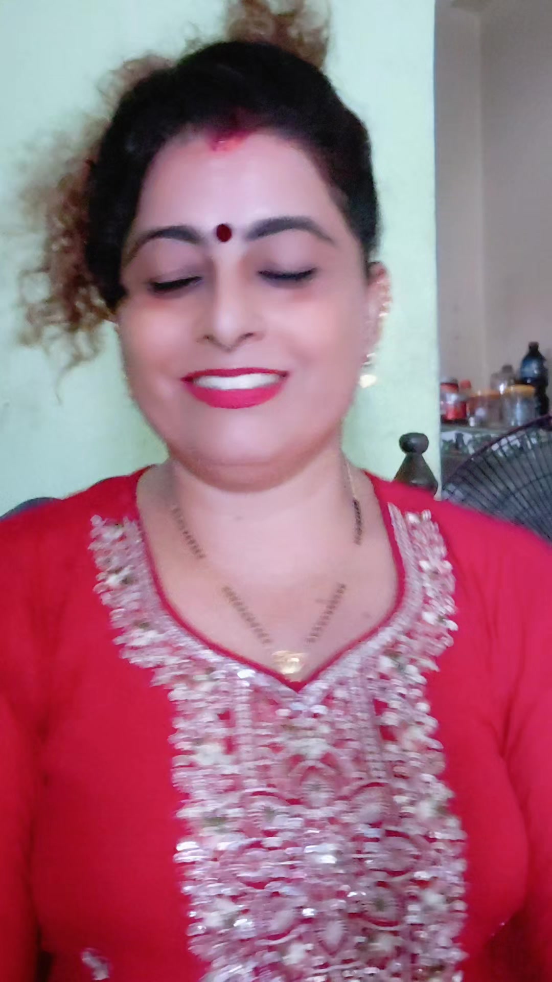@its- me- juna(स्याङ्जालि चेली)