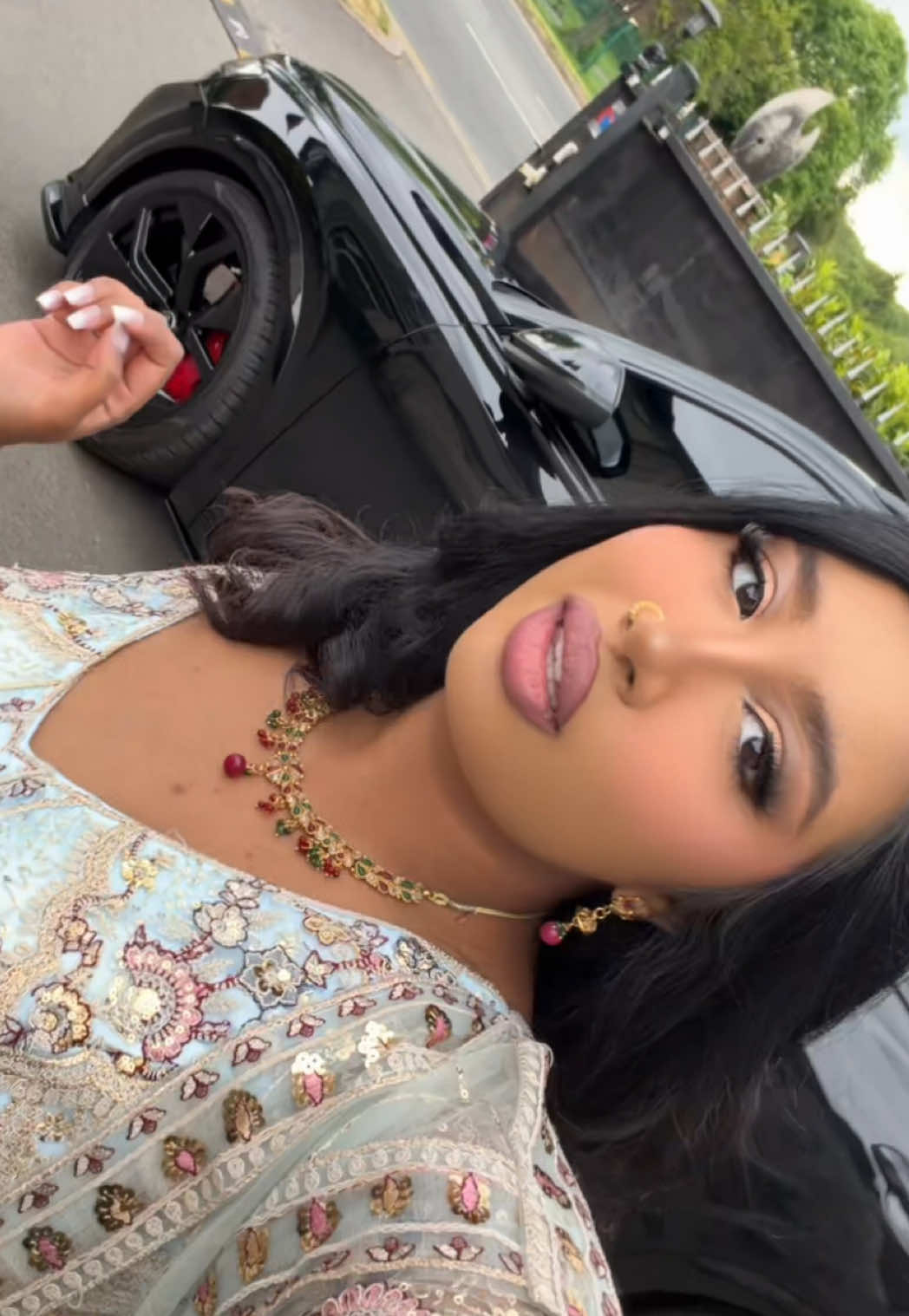 @Simrann🖤
