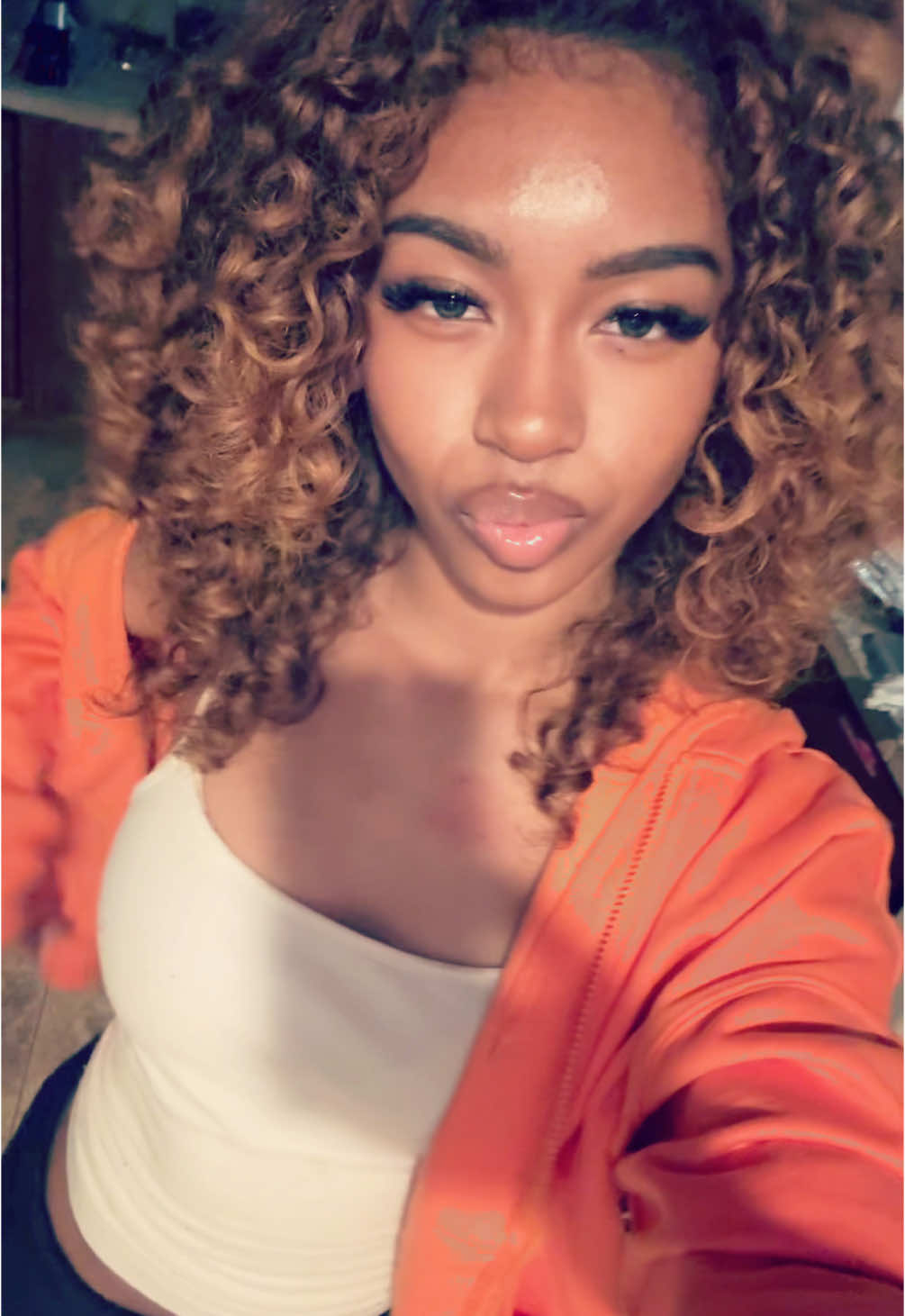 @Kiara👩🏽🦰