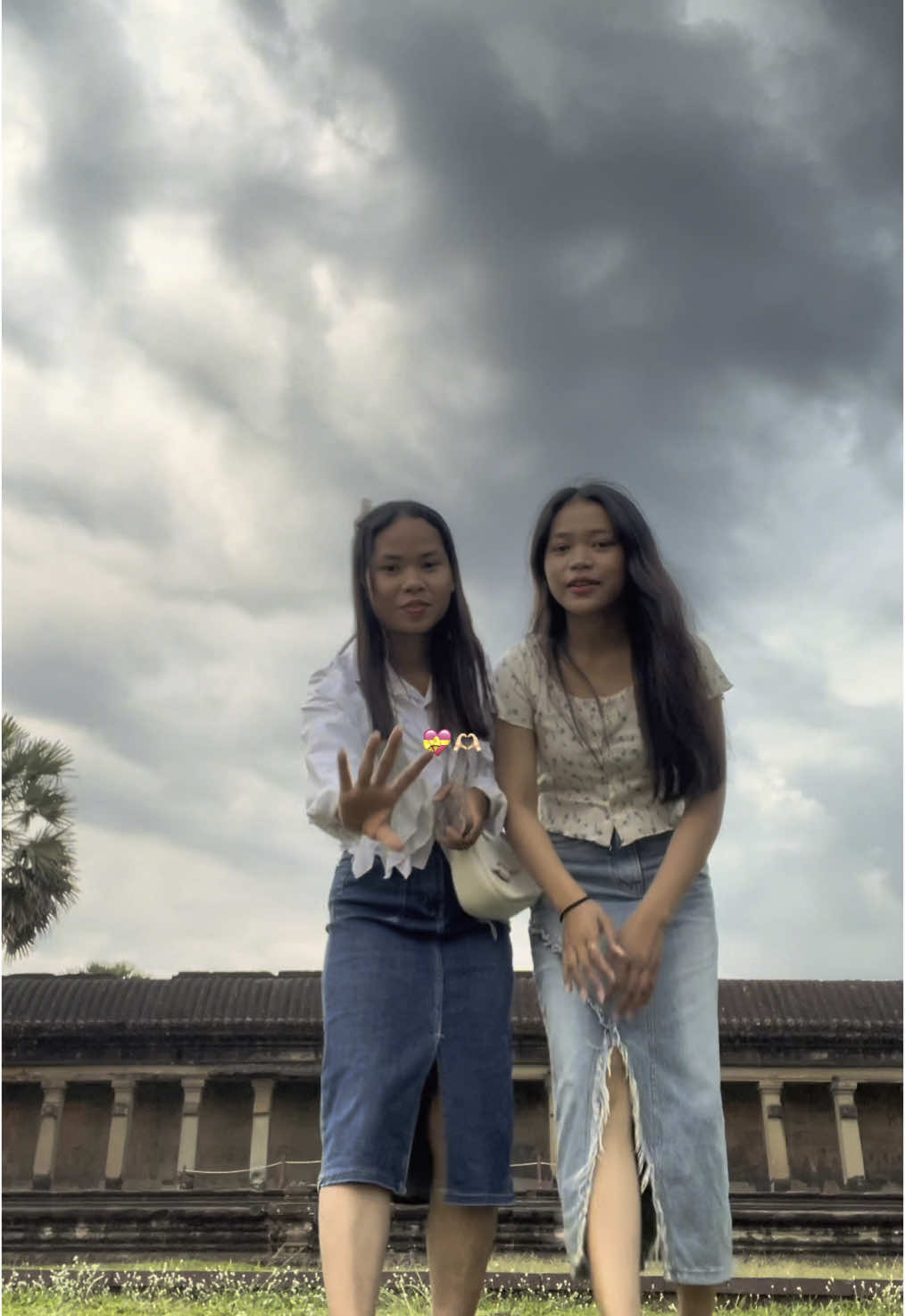 @𝒮𝓊𝓃𝓁𝒾𝑔𝒽𝓉