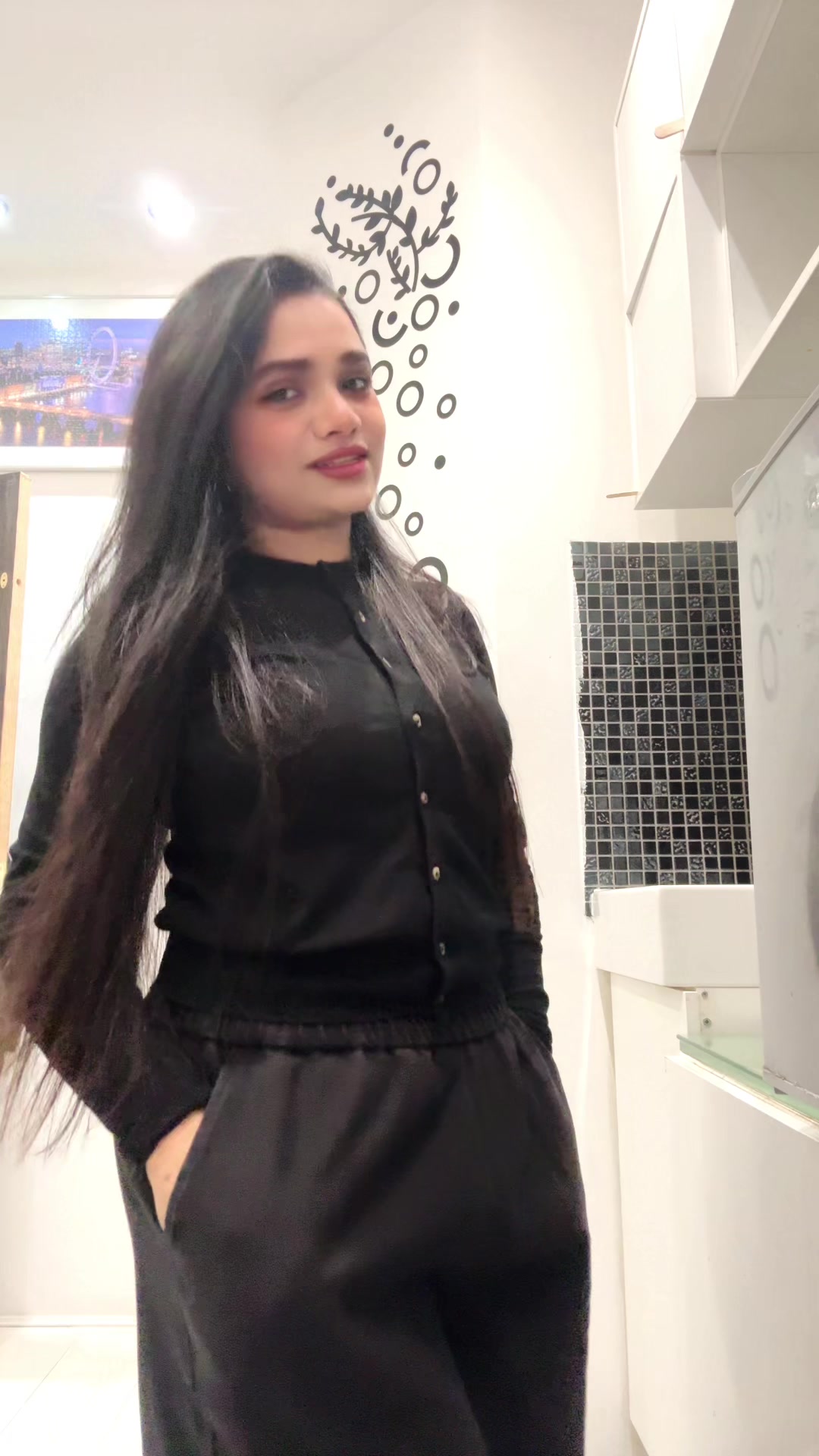@Riya9304