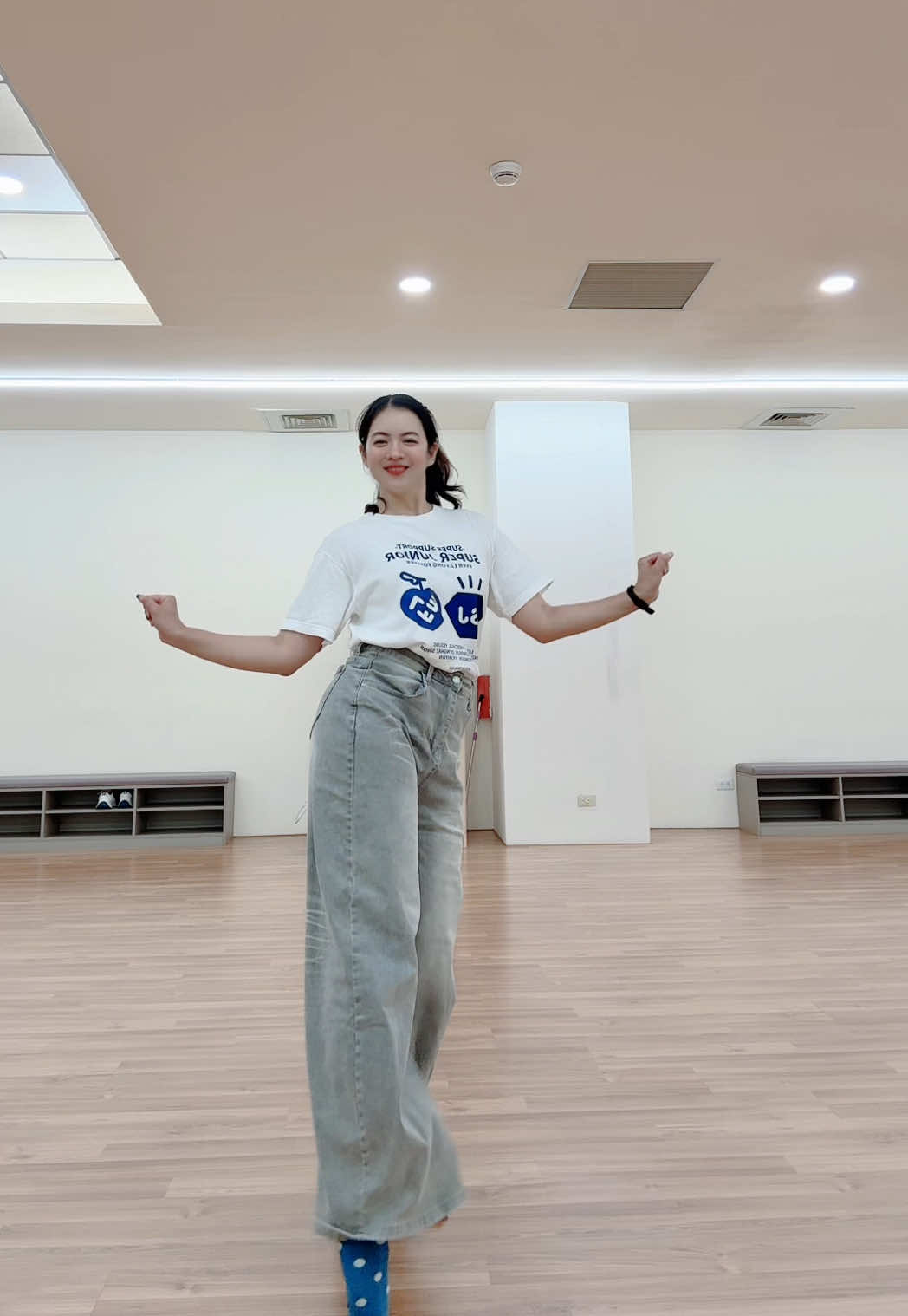 @張溱芹