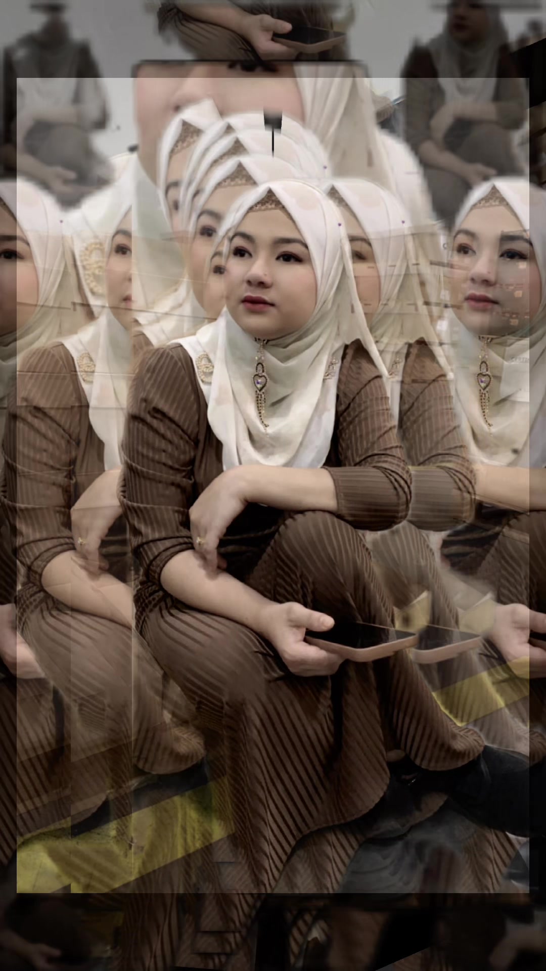 @Azeezar