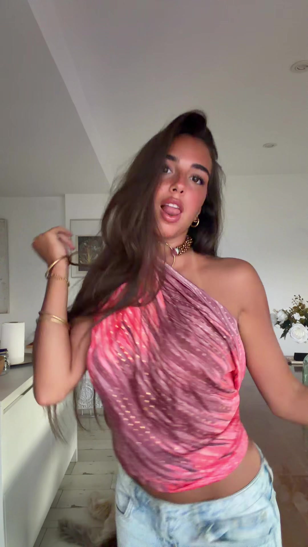 @carlacass