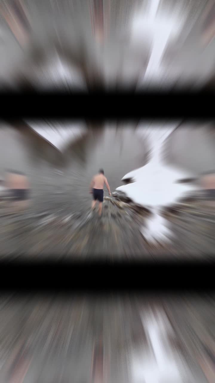 @Tobias König