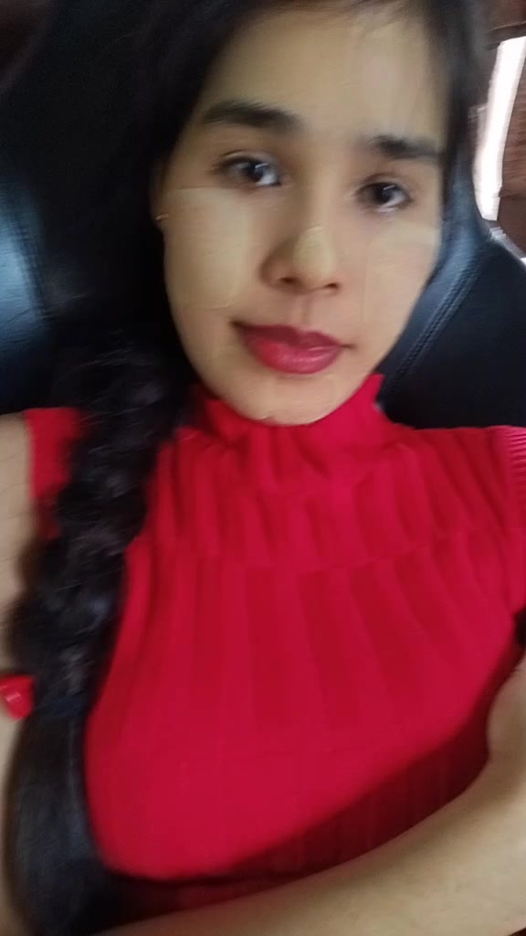 @ရုပ်ဆိုးဆိုးကောင်မလေး