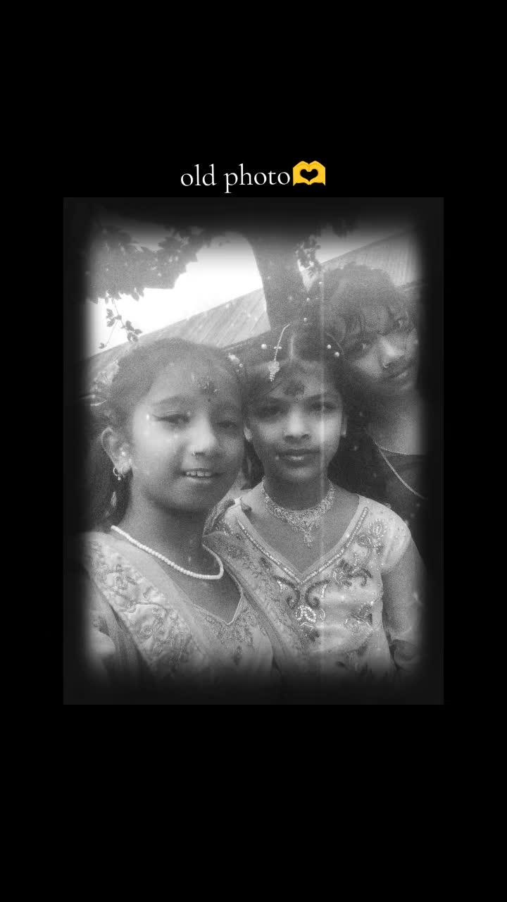 @Roshika chaudhary 2๐๐