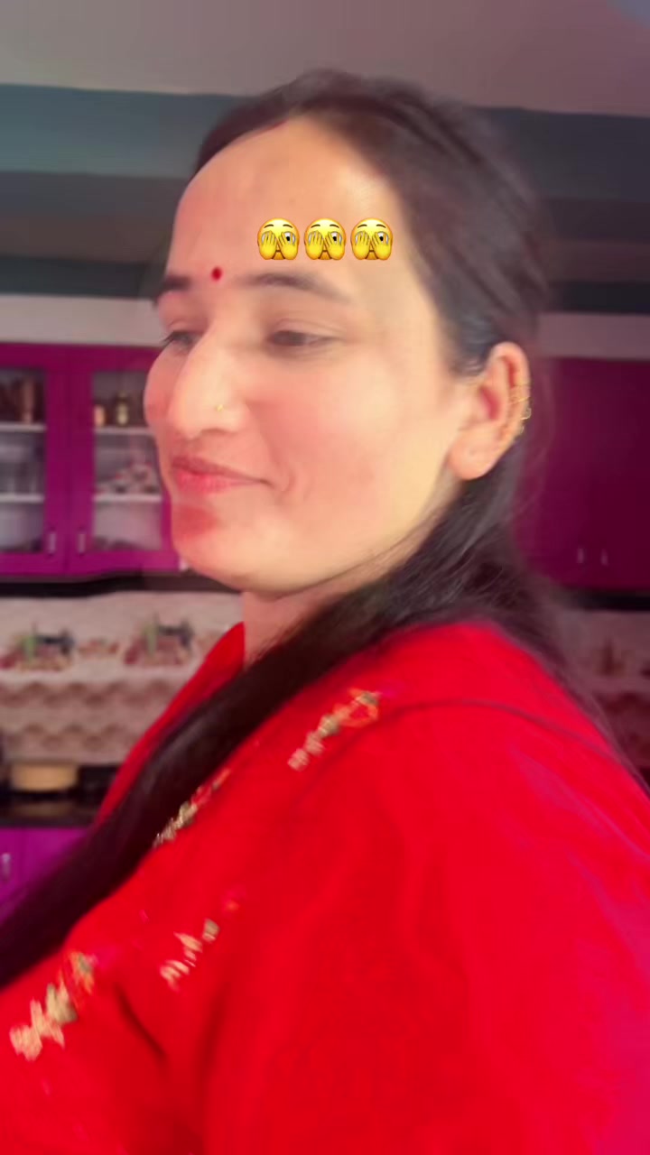 @NISHA OLI❤️