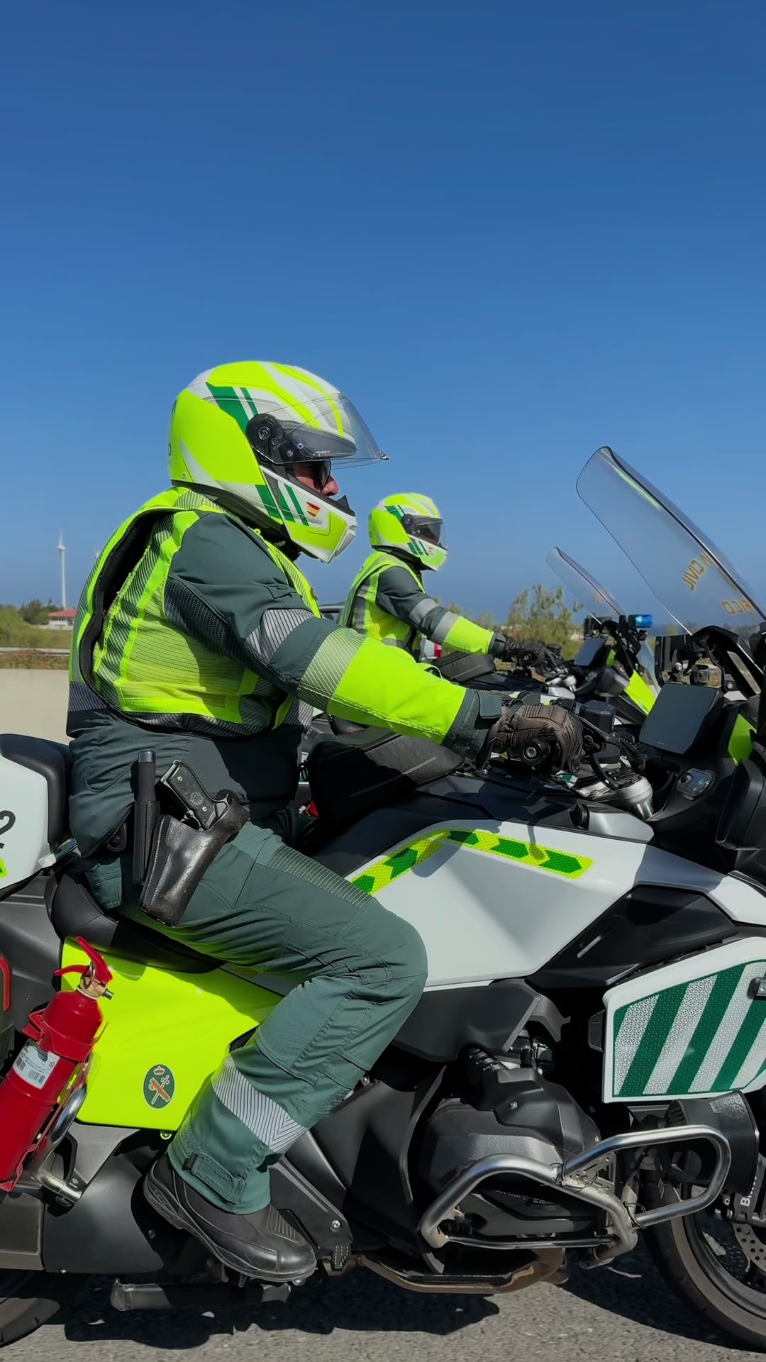 @Guardia Civil