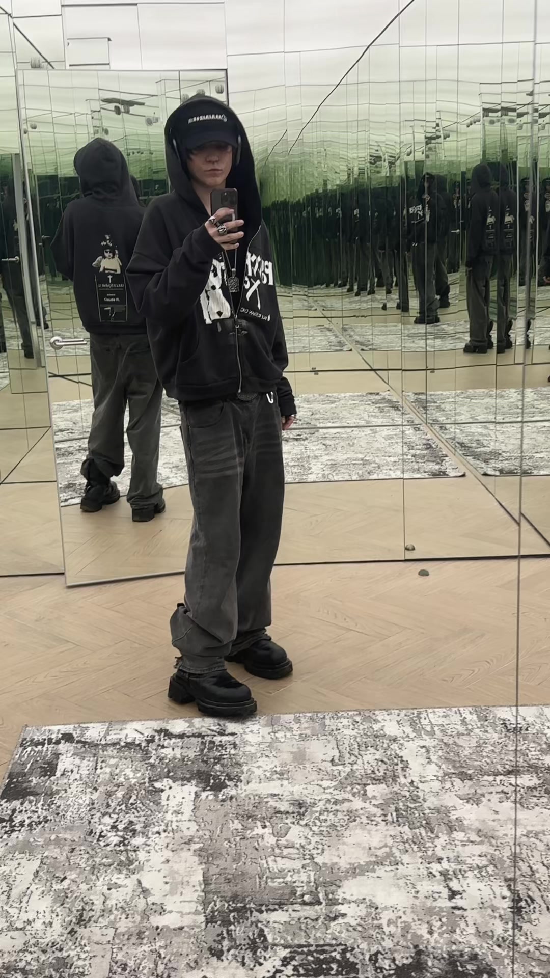 @saymannequin