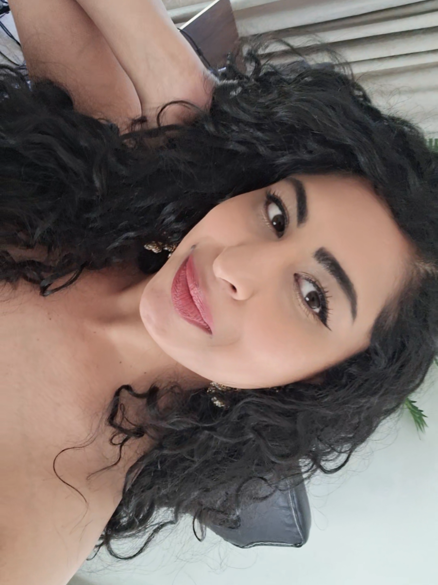 @Trivannia
