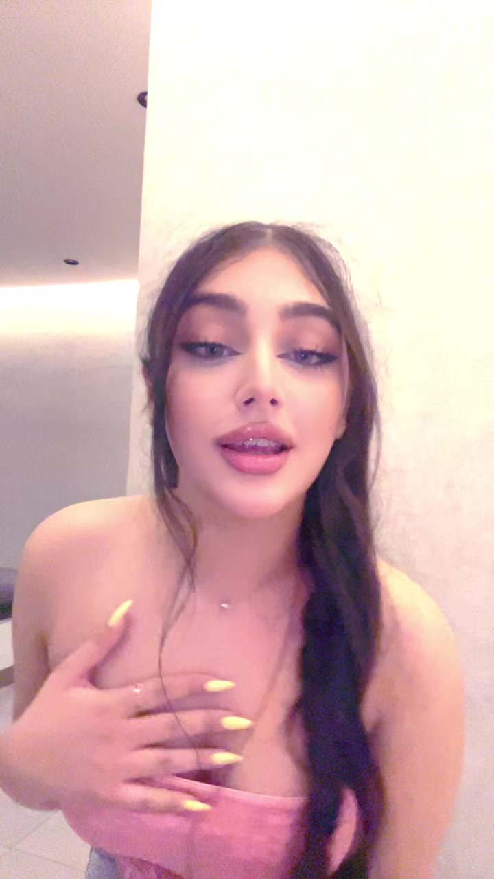 @callmegolsa