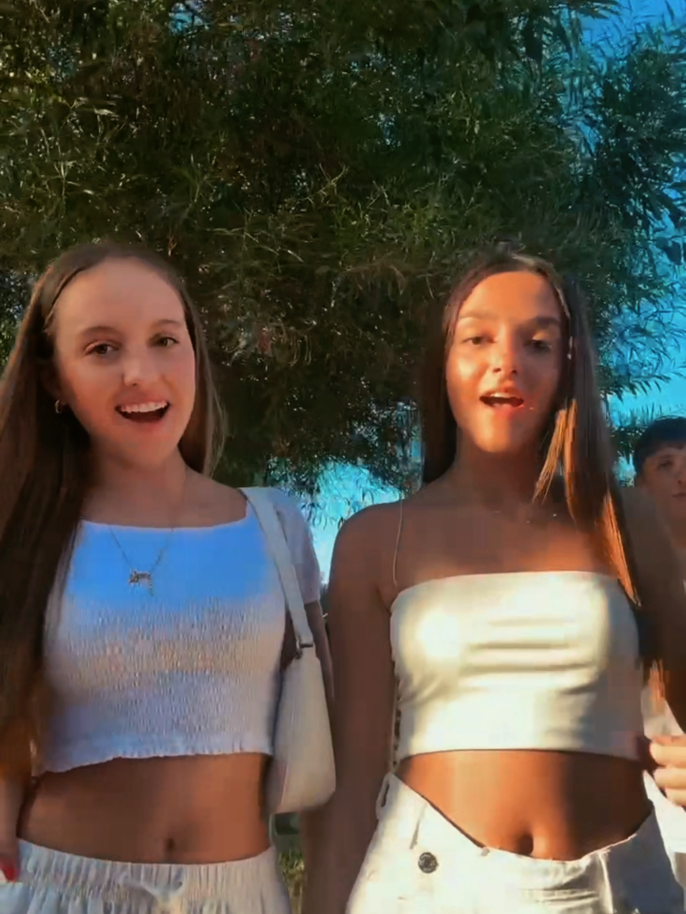 @Mariaaaa😛