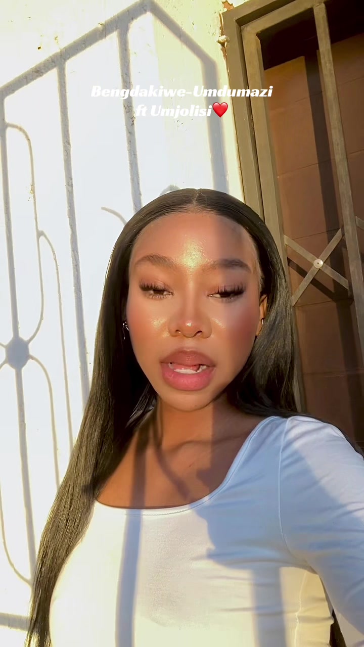 @MaHlase🫧