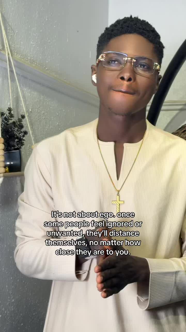 @OLA 🍫😈®️