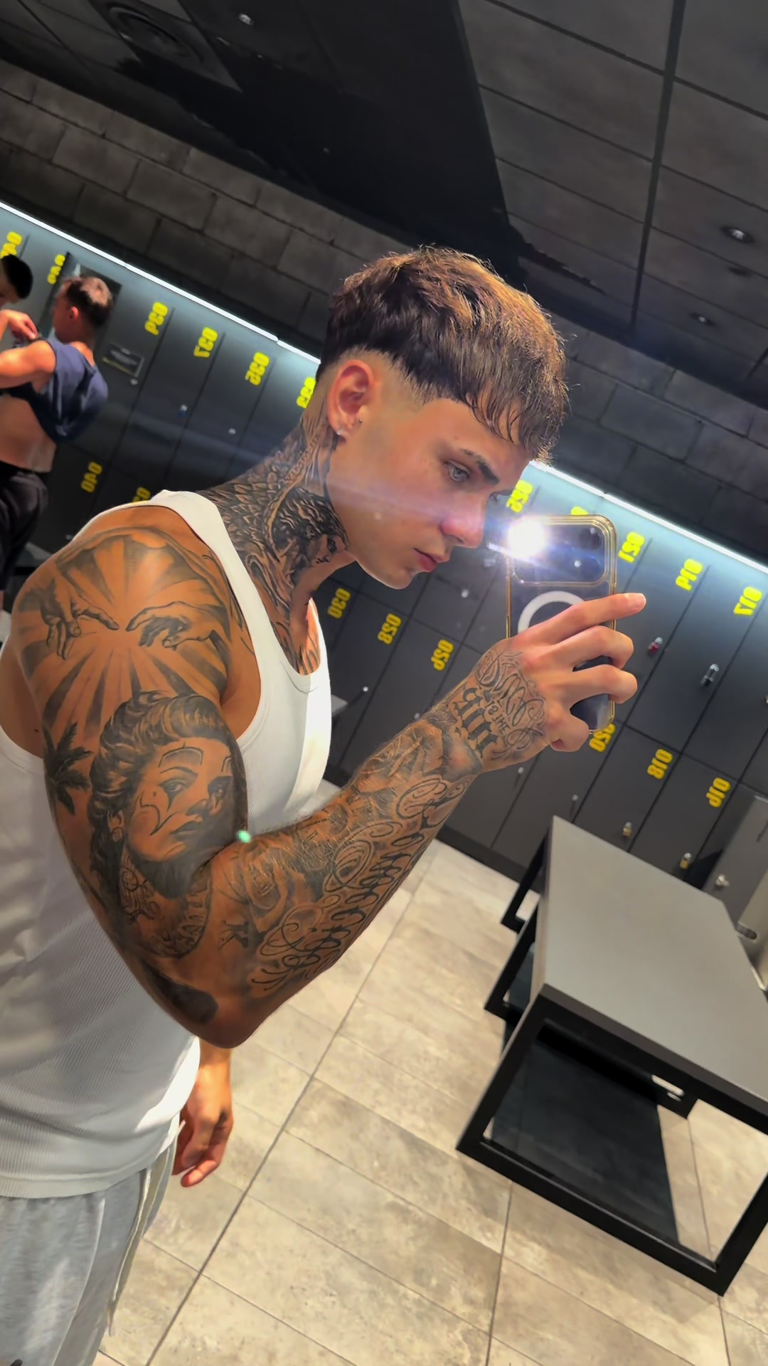 @daaniisndvv