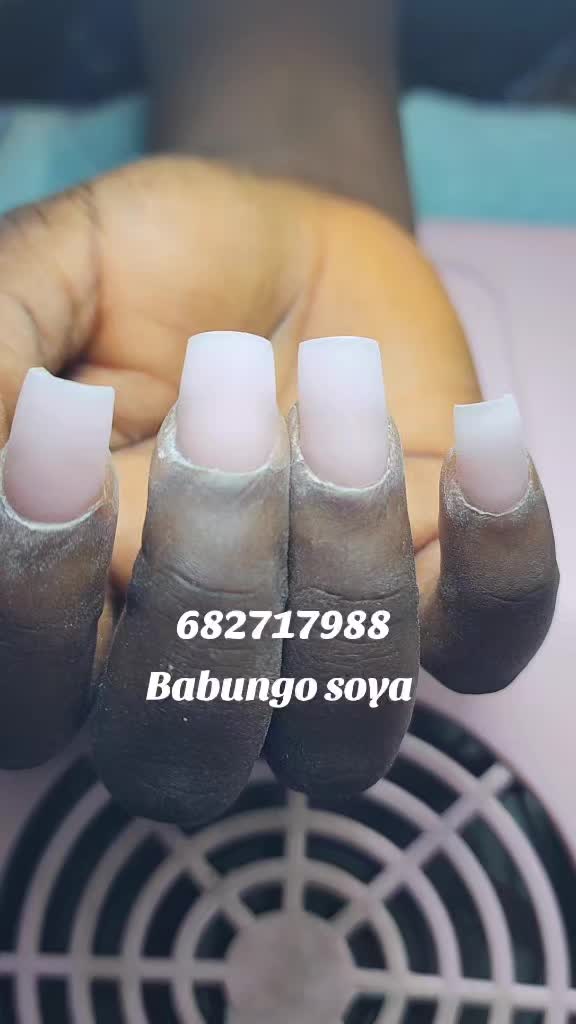 @Lashes and nails in Limbe