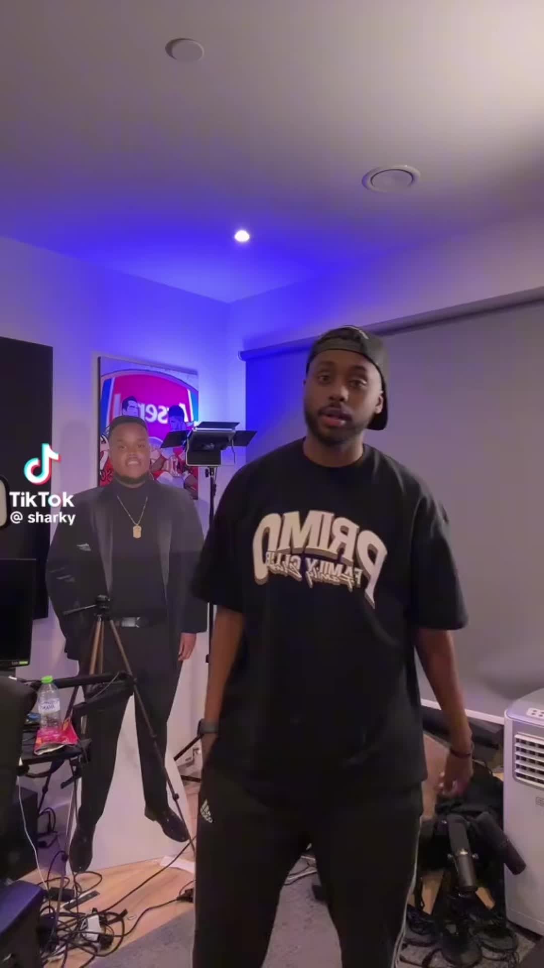 @🤫🤫