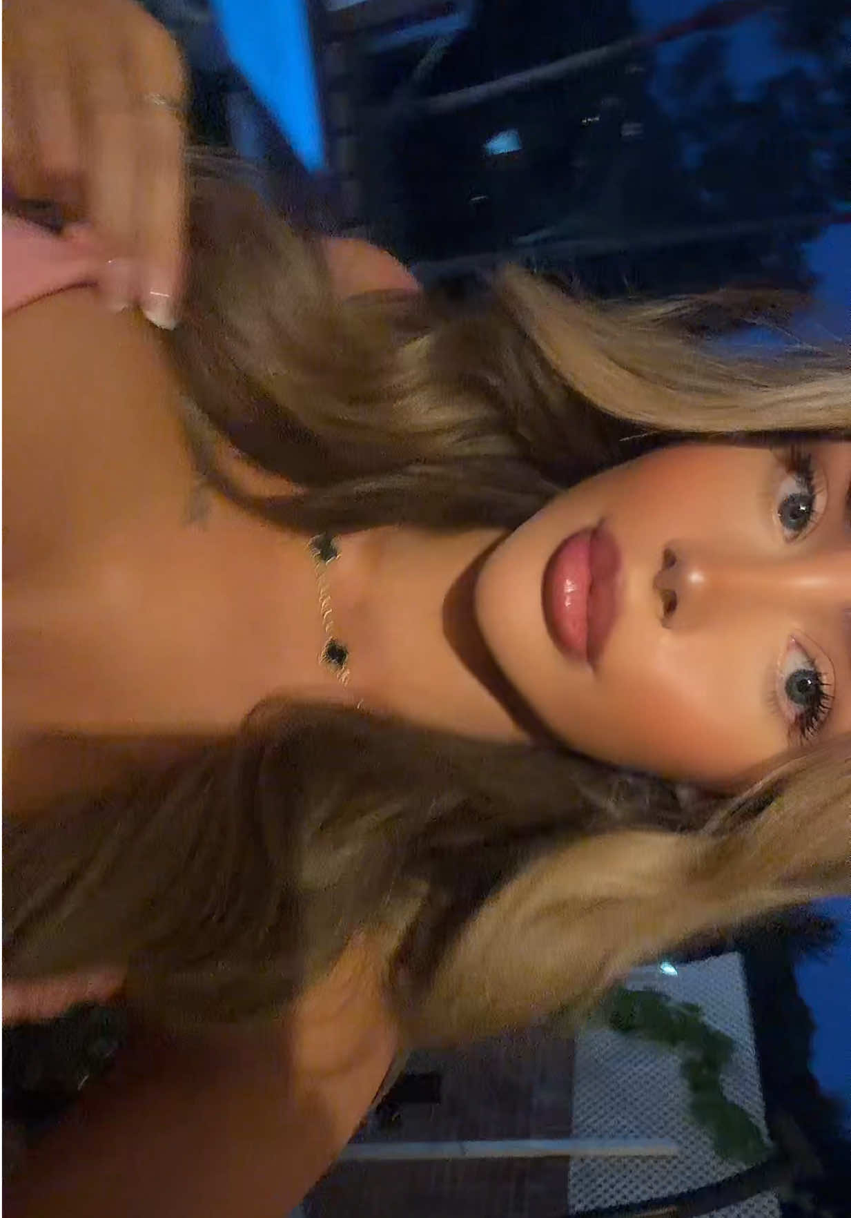 @𝓔𝓵𝓪