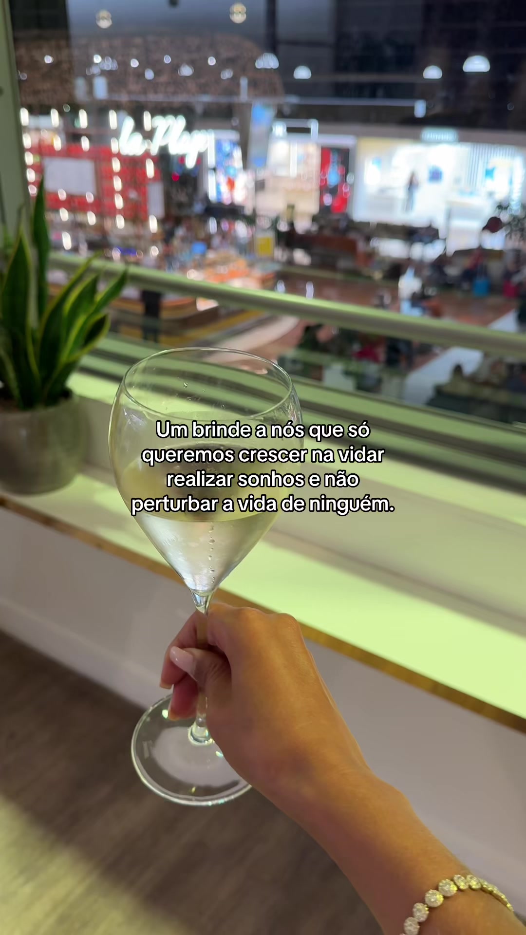 @Leticia