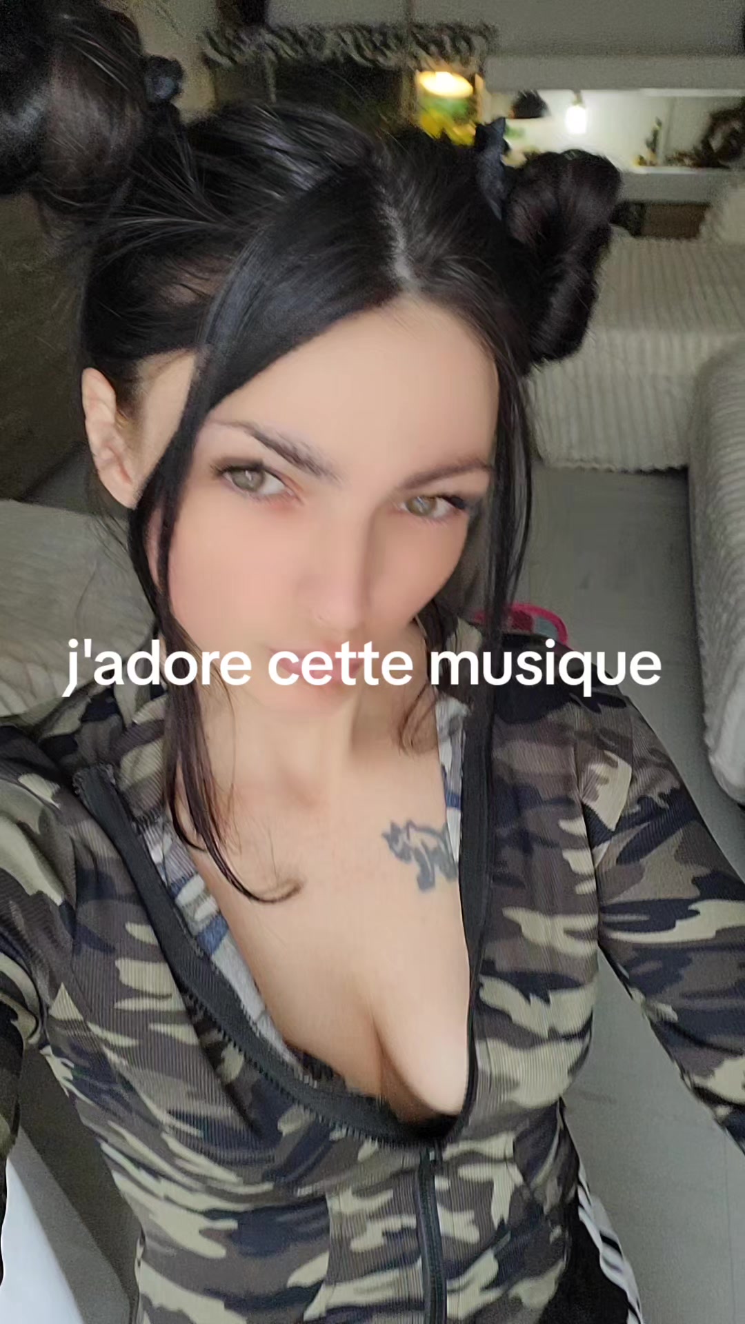 @monia🌙