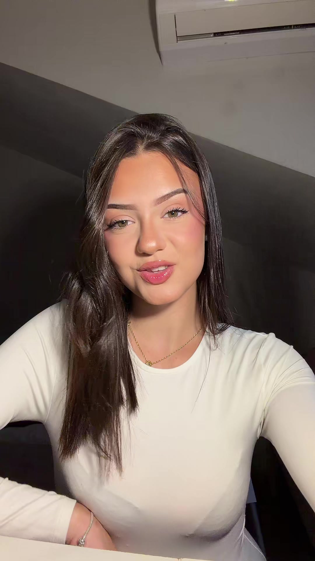 @lu