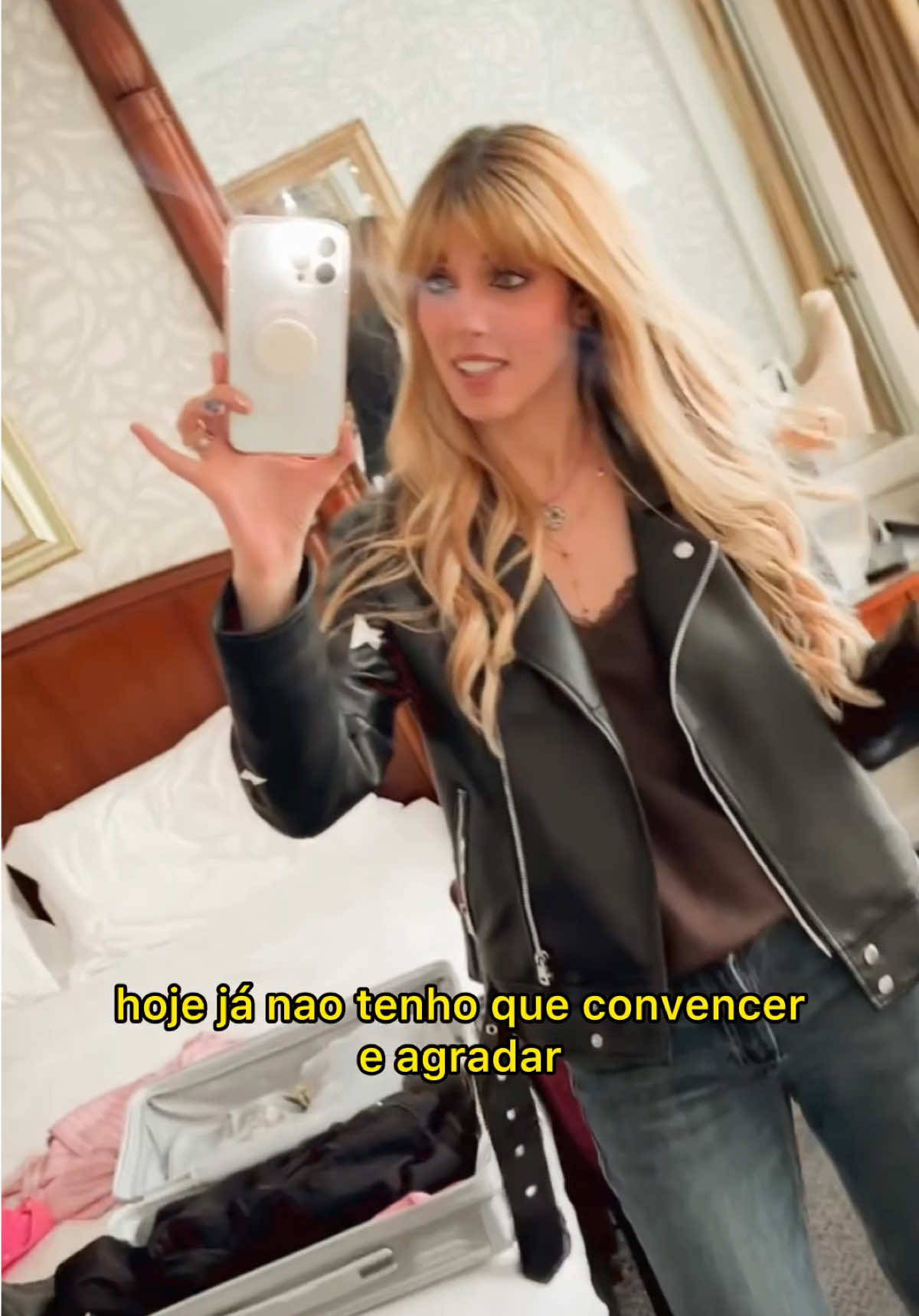 @DANI COLUCCI 🧚🏻