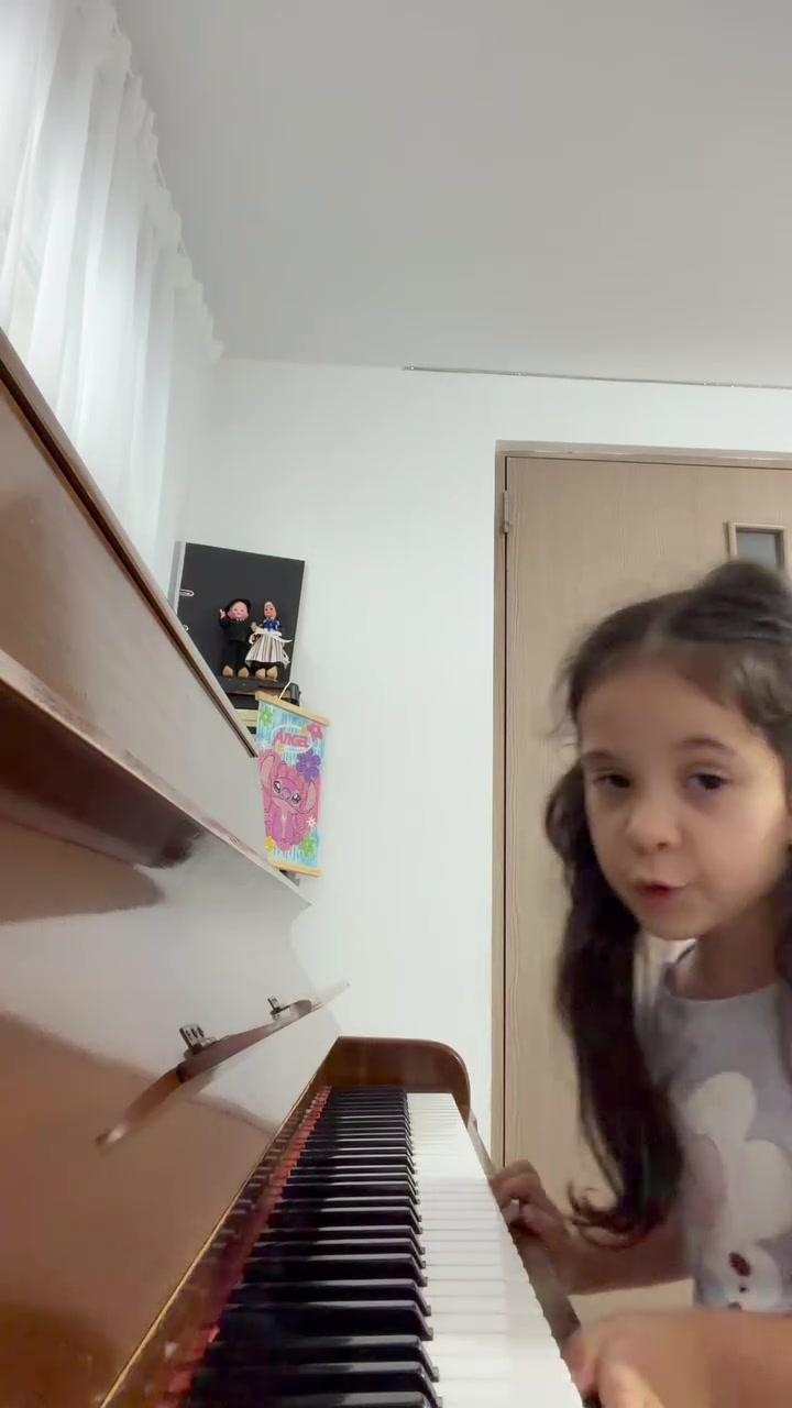 @DanutzaDana🎼🎤