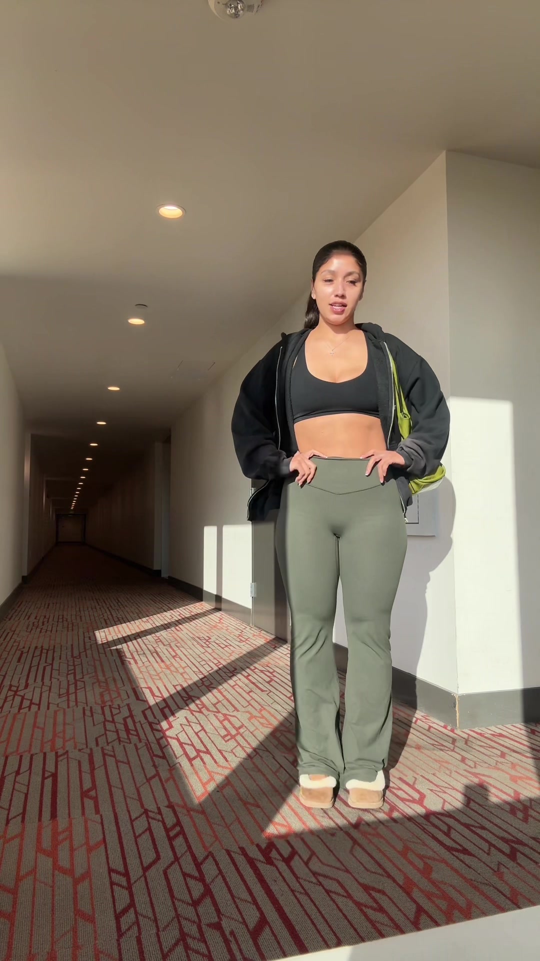 @Lala
