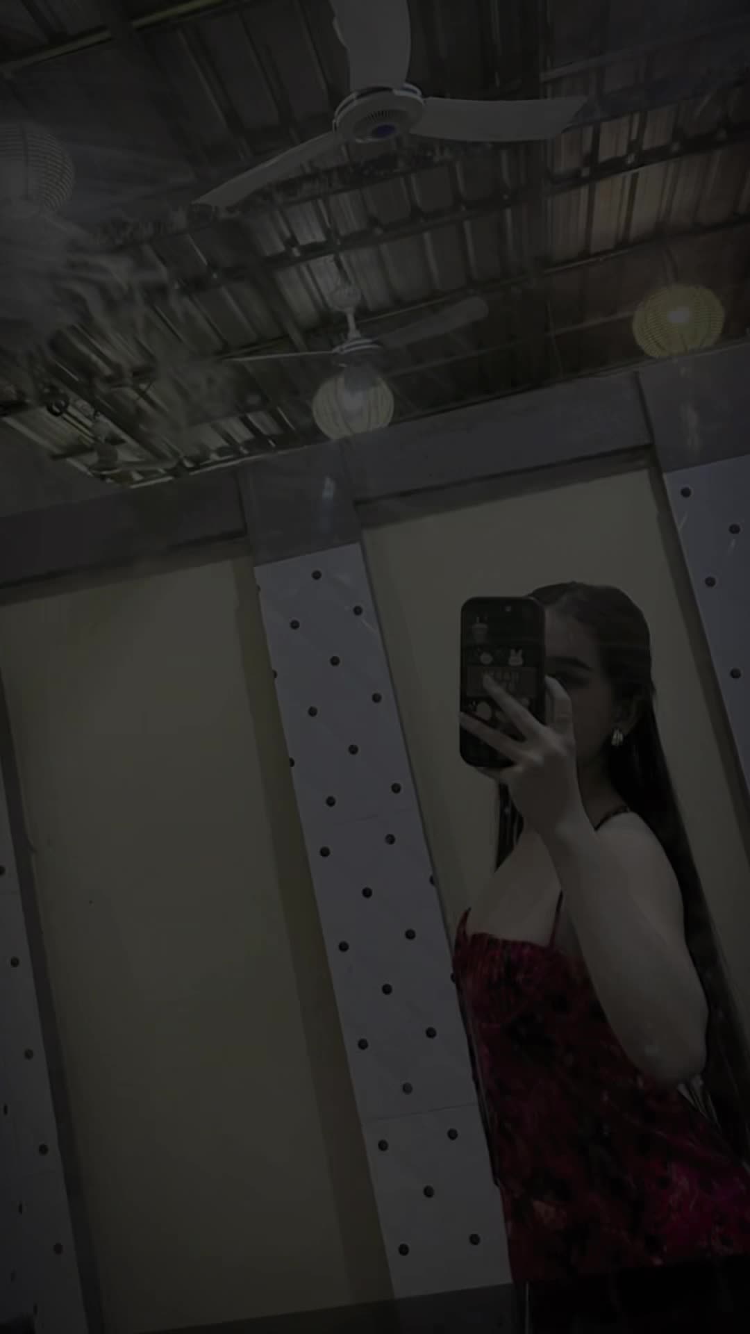 @Leakhana