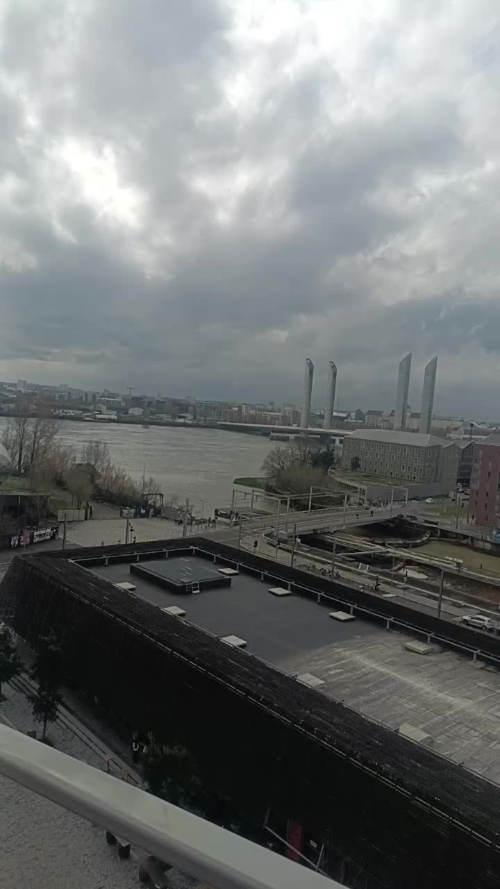 @مست بوډا