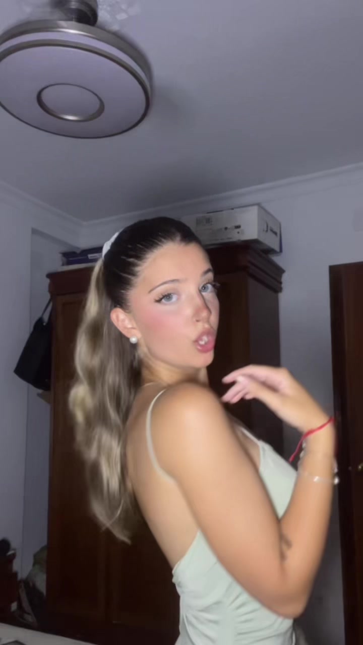 @𝑀💞