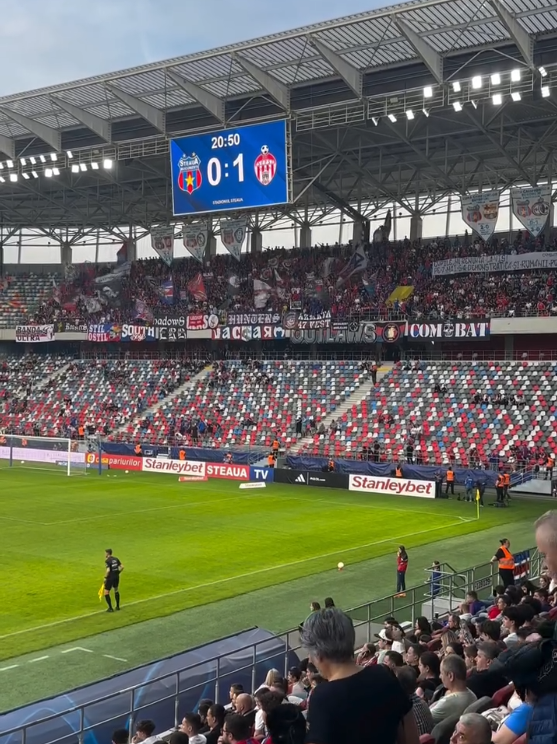 @Steaua București
