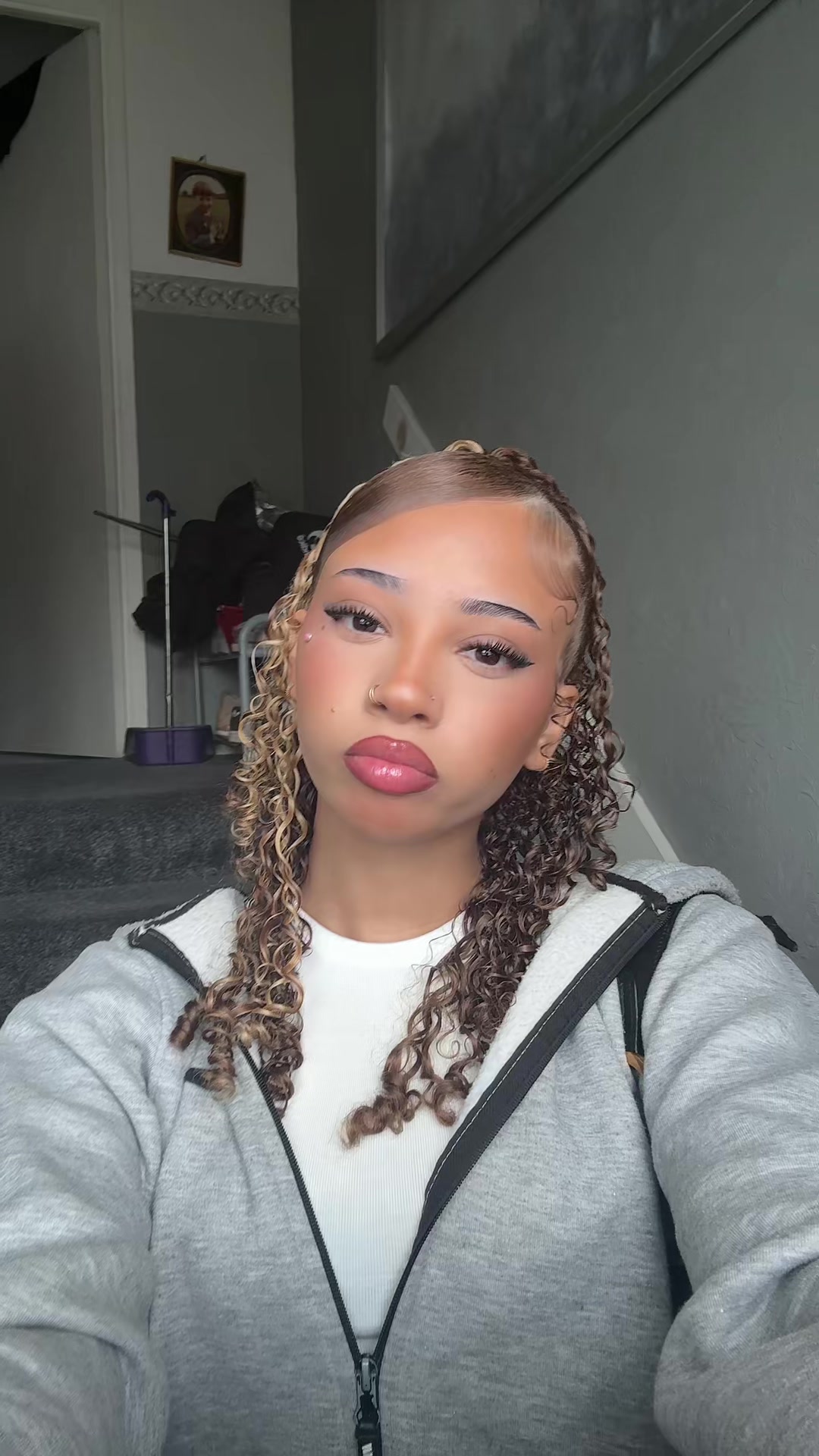 @𝐋𝐚𝐬𝐡𝐚𝐧𝐭𝐞́🦦