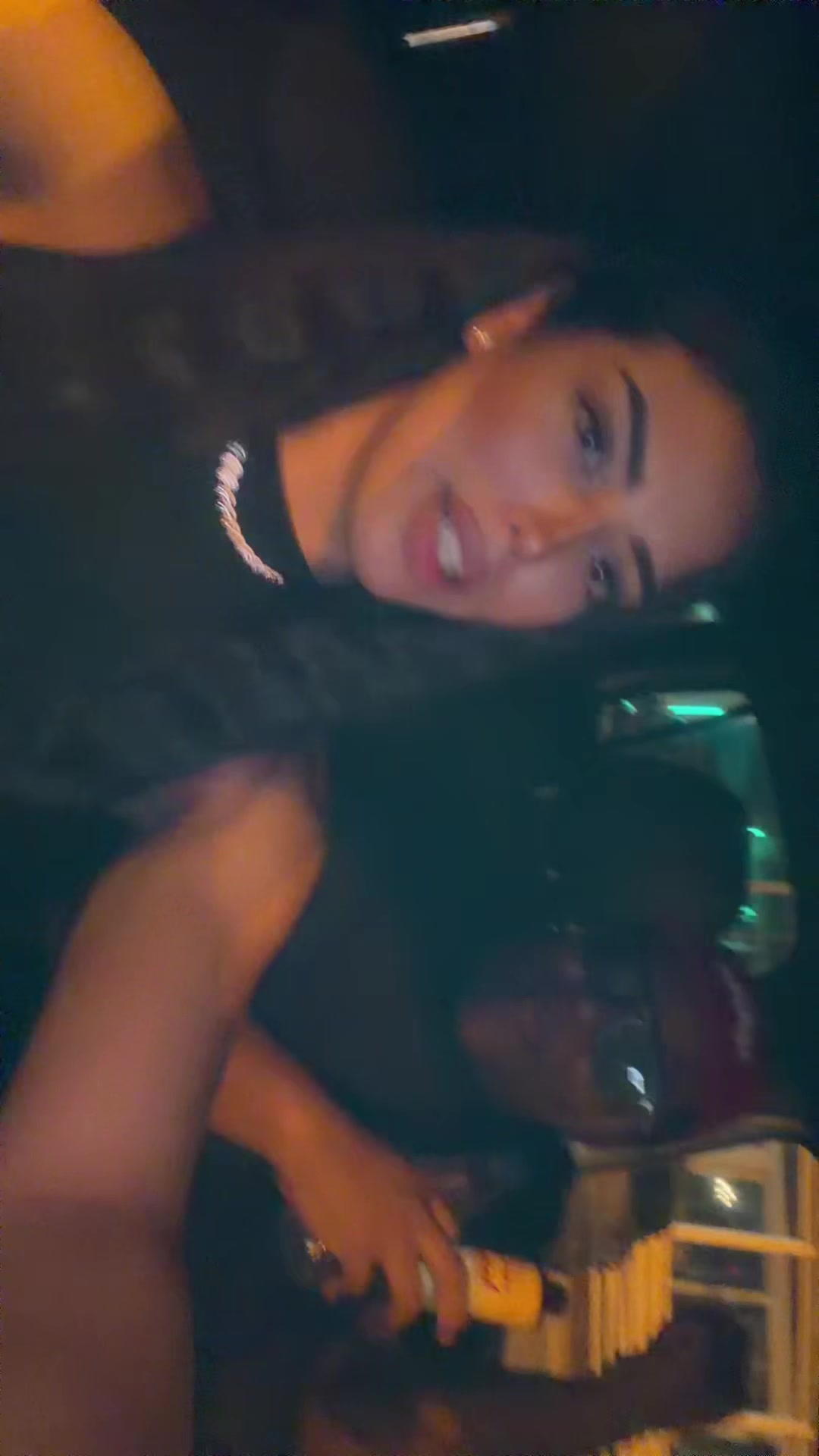 @Ari Zoppi