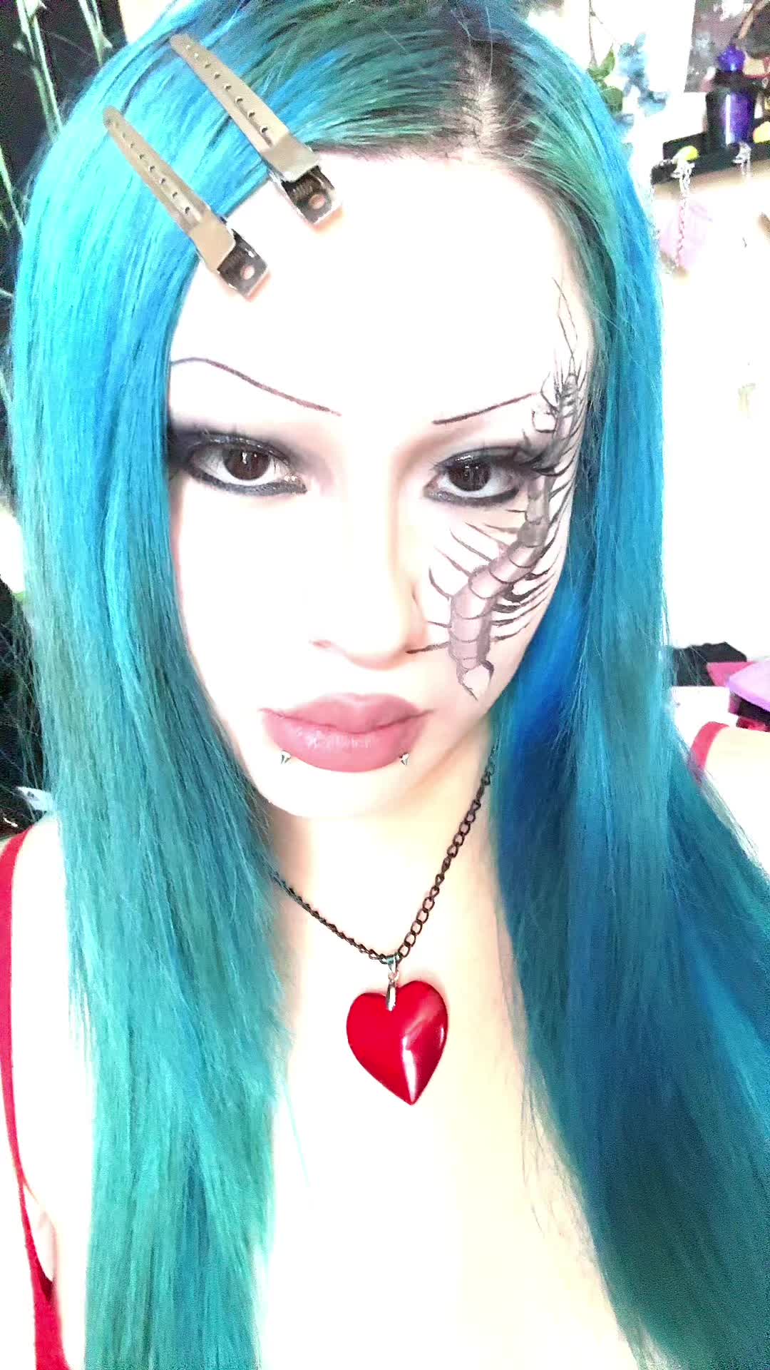 @jezebel𓂀