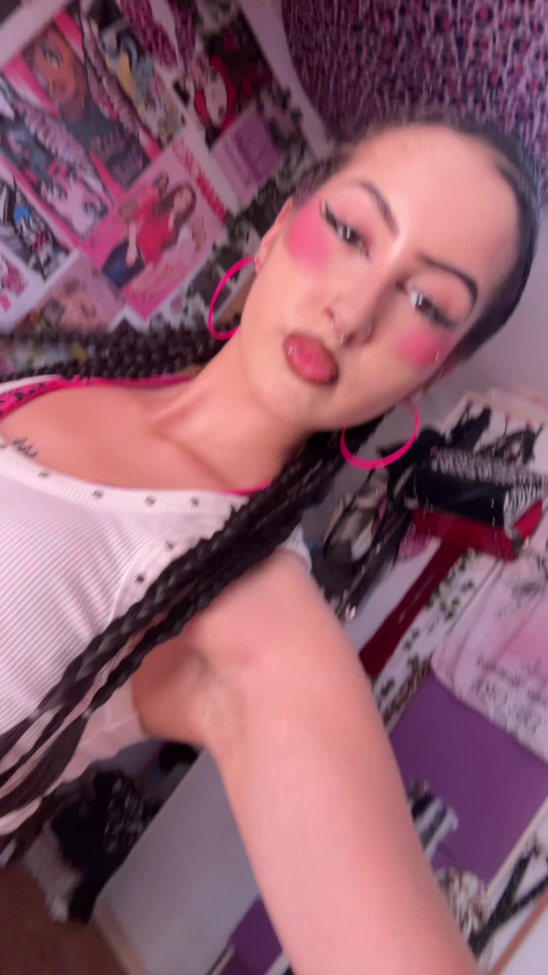 @SophieIIy