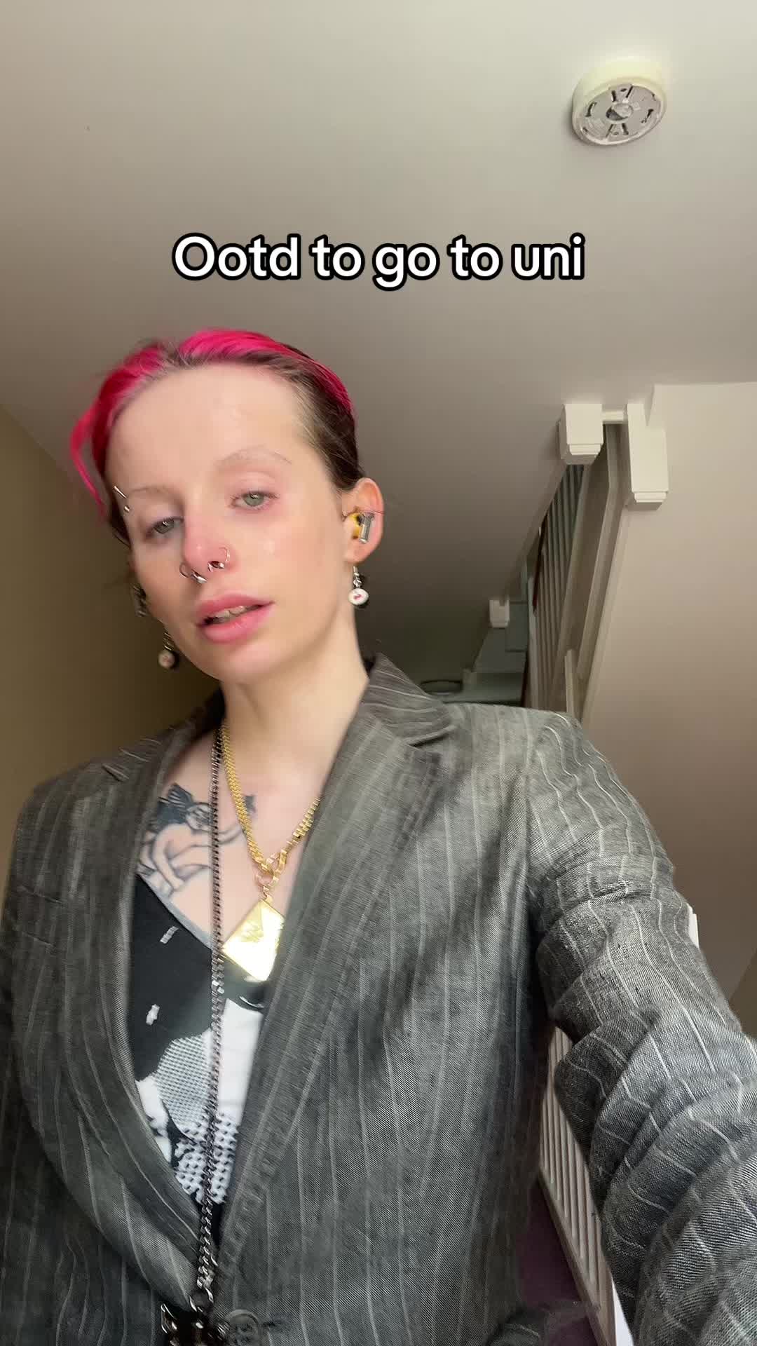 @Imogen Barton