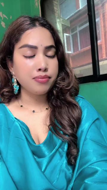 @Shreya🌒