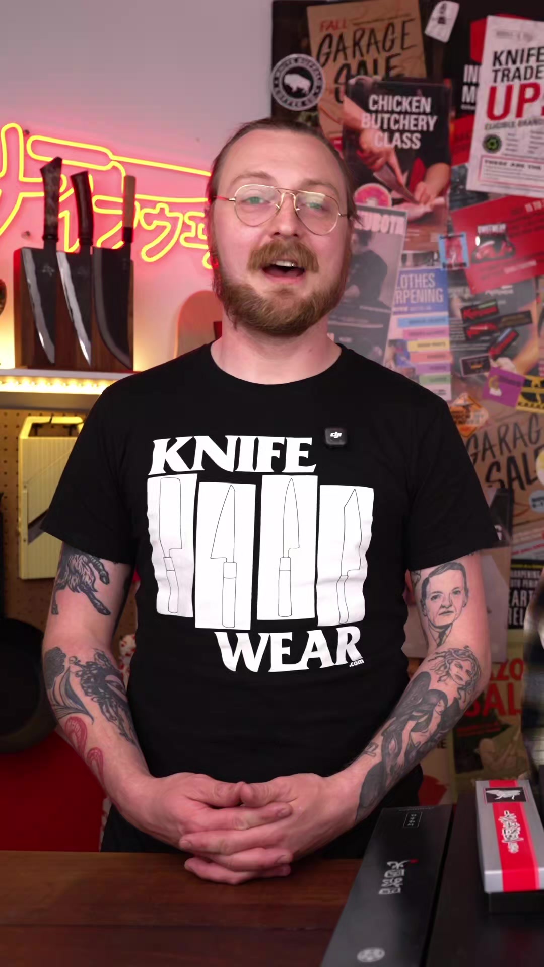@Knifewear