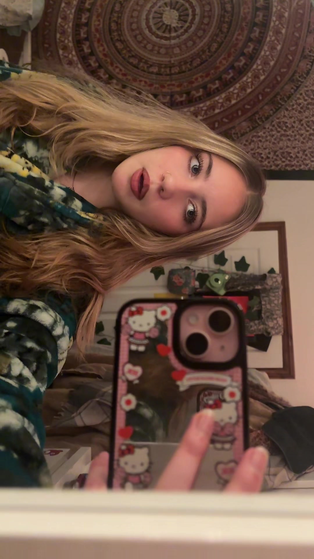 @️